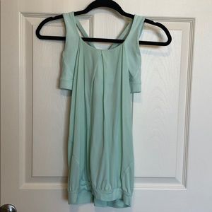 Lululemon tank top with built in sports bra